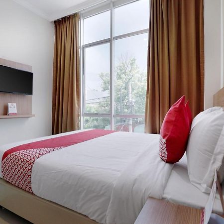 Oyo 415 The Kartini 8 Residence Cakarta Dış mekan fotoğraf