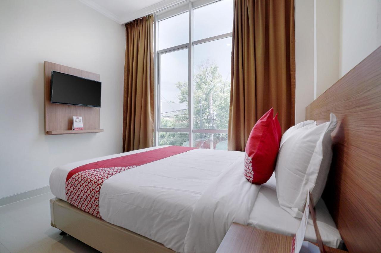 Oyo 415 The Kartini 8 Residence Cakarta Dış mekan fotoğraf