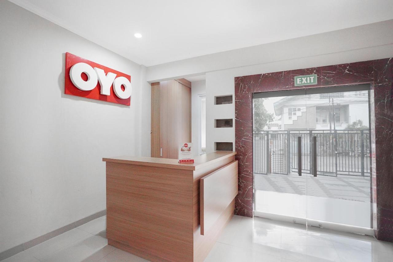 Oyo 415 The Kartini 8 Residence Cakarta Dış mekan fotoğraf