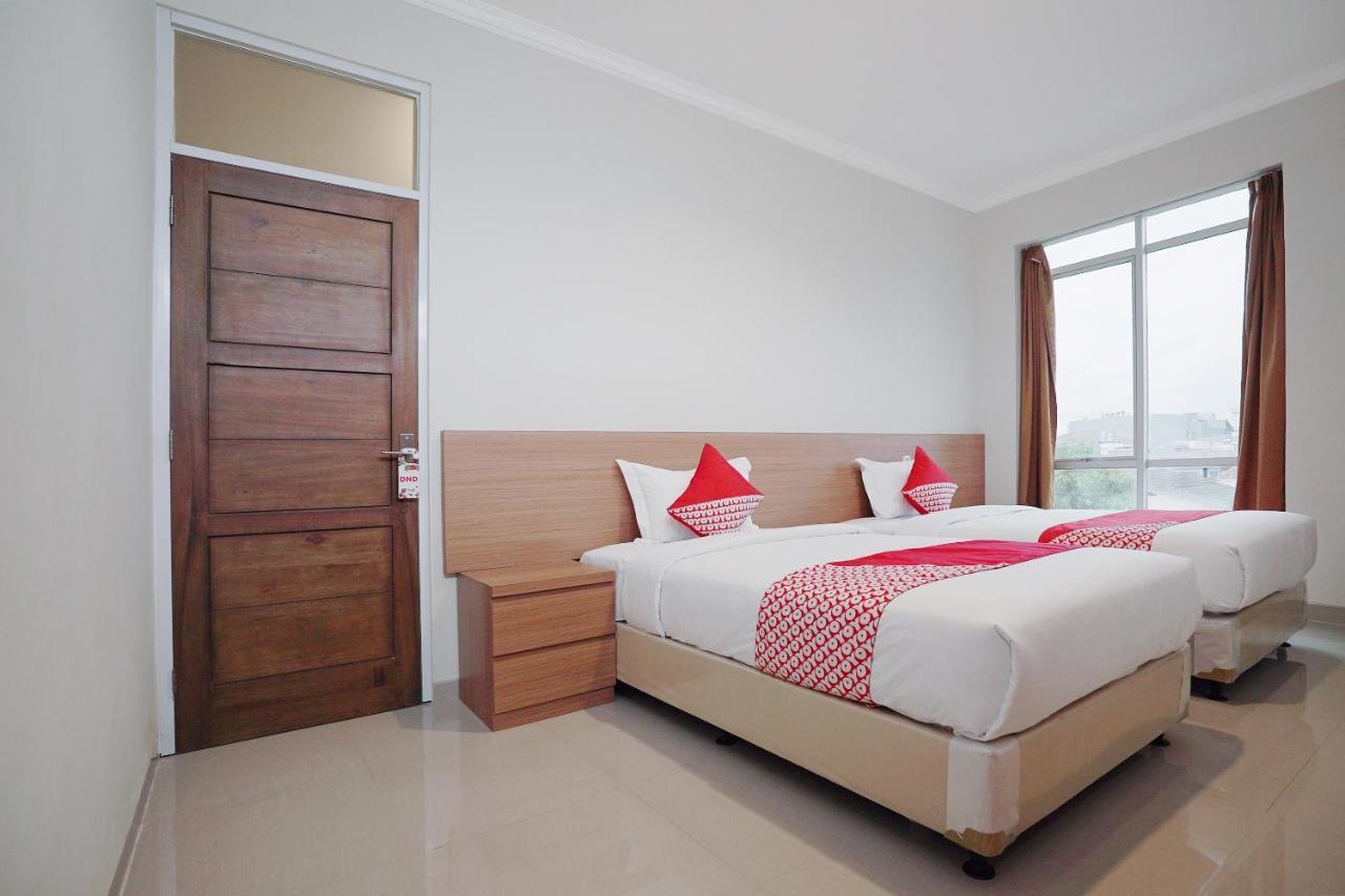 Oyo 415 The Kartini 8 Residence Cakarta Dış mekan fotoğraf