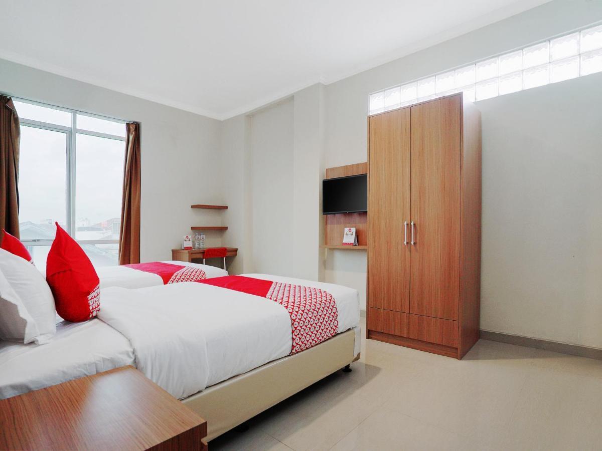 Oyo 415 The Kartini 8 Residence Cakarta Dış mekan fotoğraf