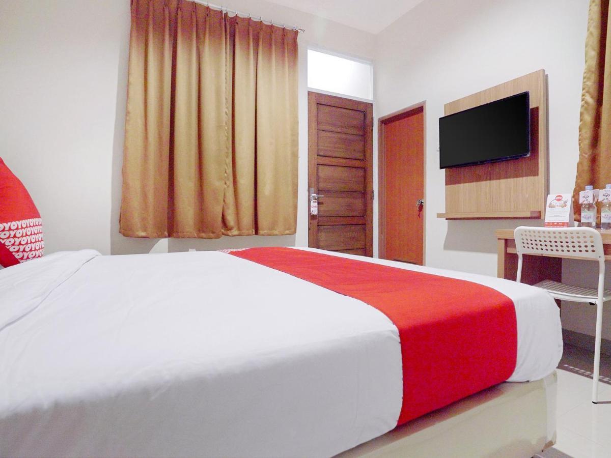 Oyo 415 The Kartini 8 Residence Cakarta Dış mekan fotoğraf