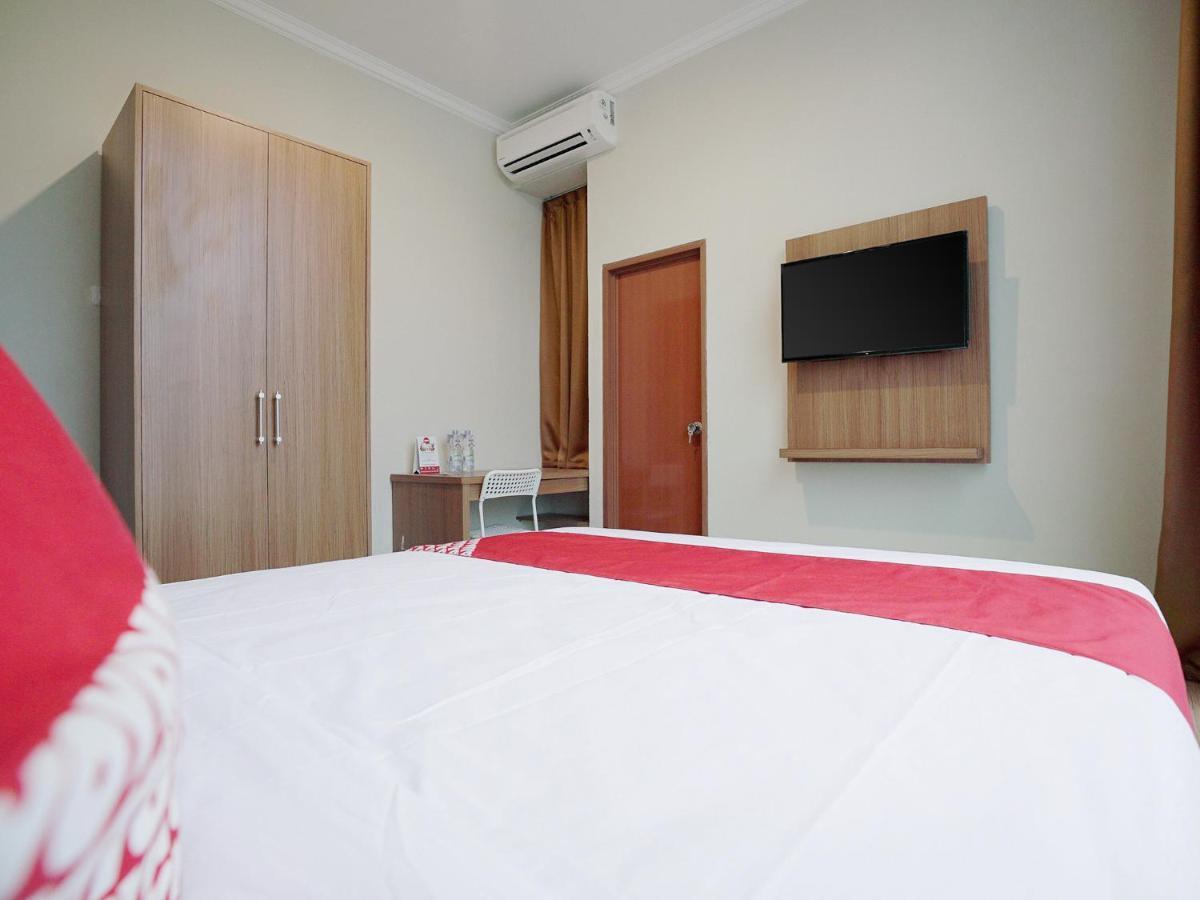 Oyo 415 The Kartini 8 Residence Cakarta Dış mekan fotoğraf