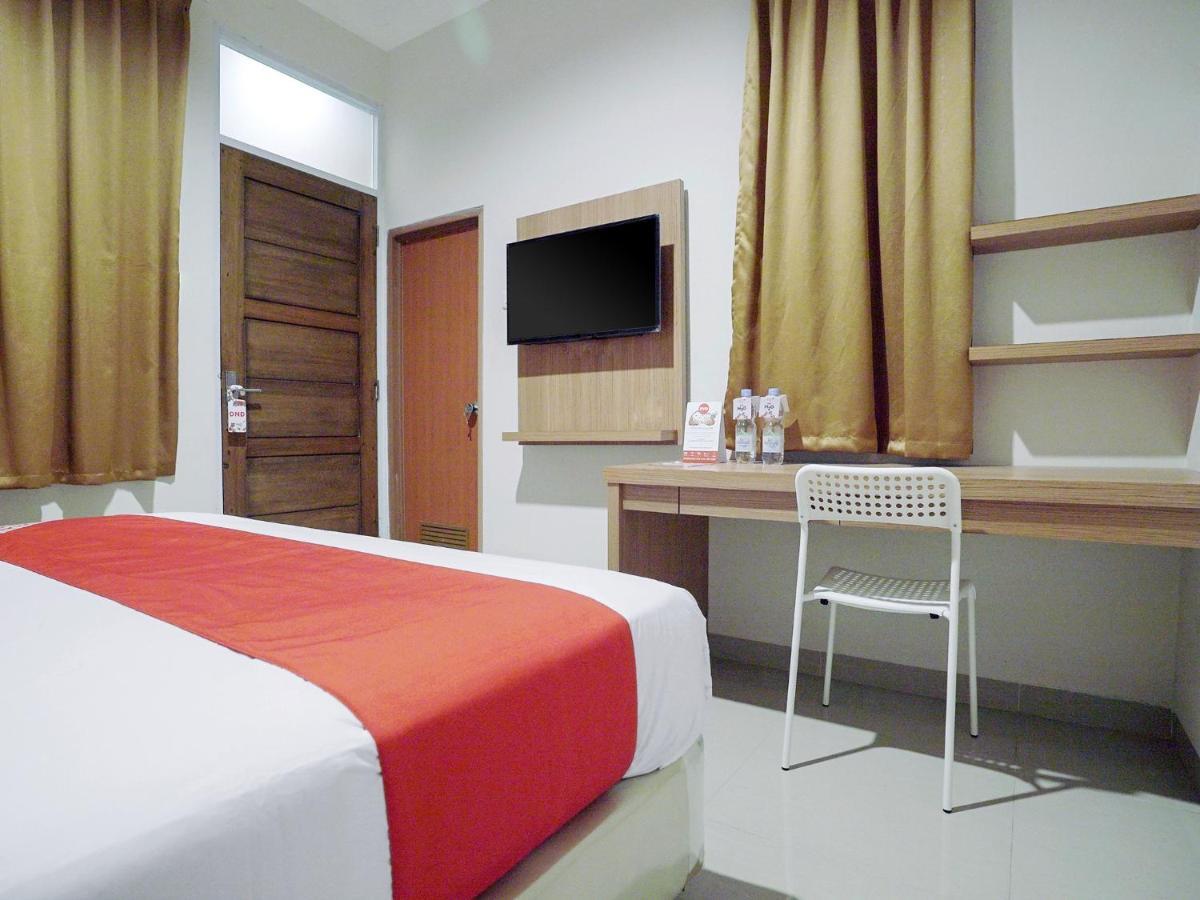 Oyo 415 The Kartini 8 Residence Cakarta Dış mekan fotoğraf