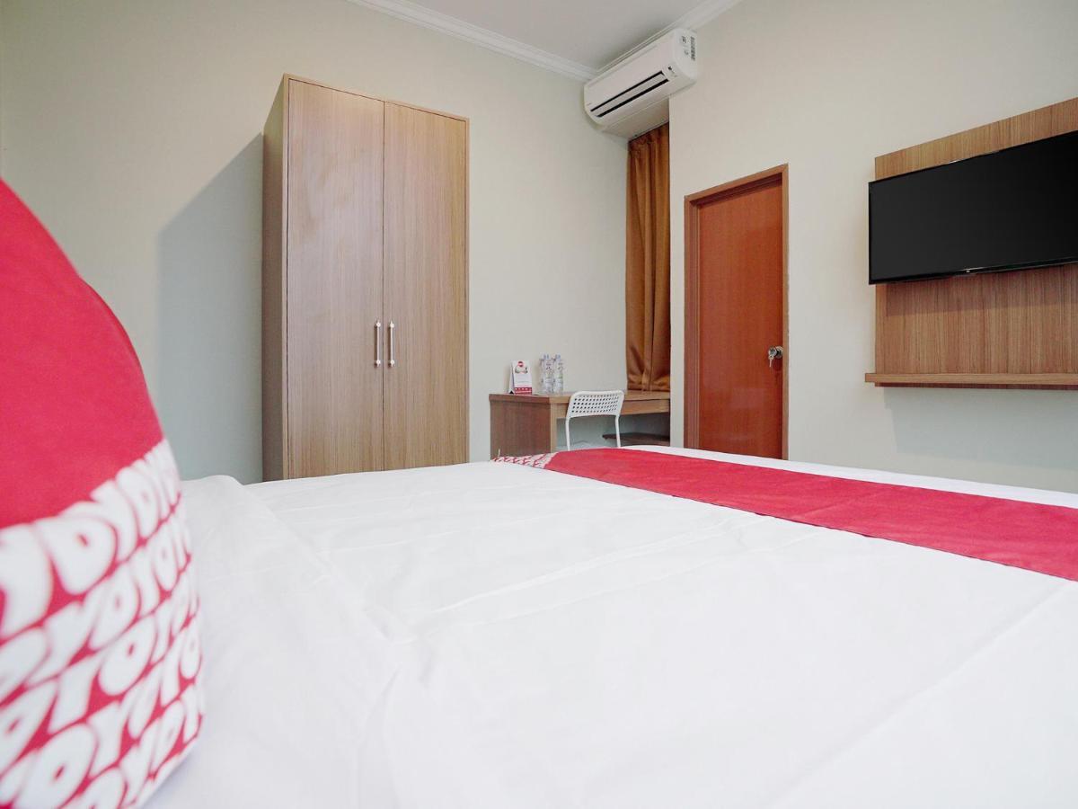 Oyo 415 The Kartini 8 Residence Cakarta Dış mekan fotoğraf