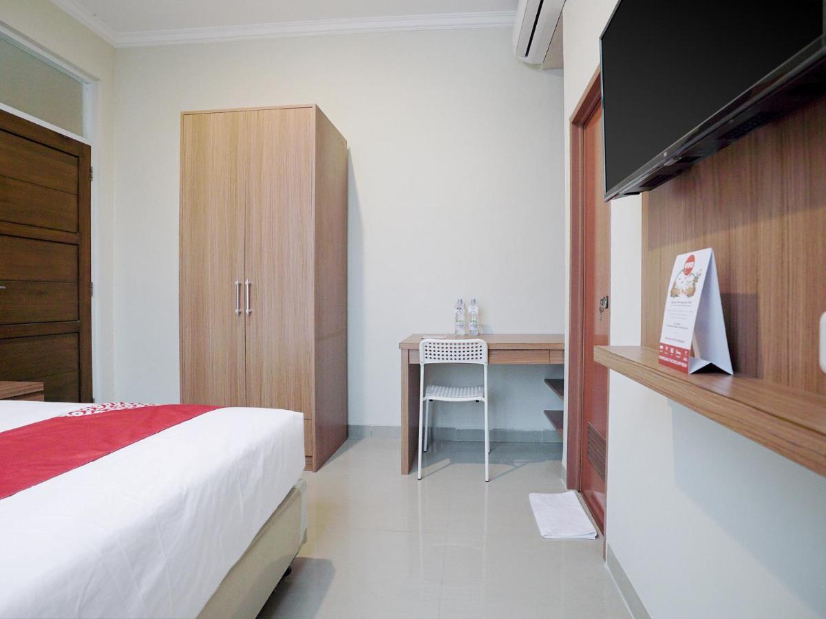Oyo 415 The Kartini 8 Residence Cakarta Dış mekan fotoğraf