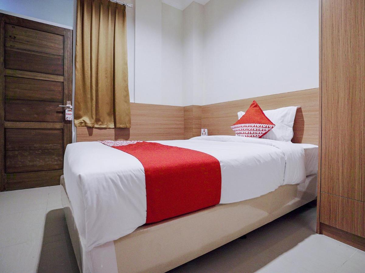 Oyo 415 The Kartini 8 Residence Cakarta Dış mekan fotoğraf